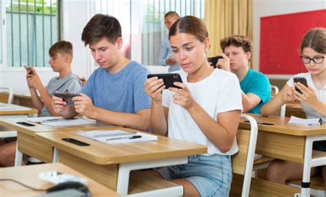 Students using phones in class