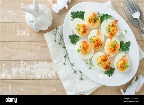Stuffed Eggs Easter