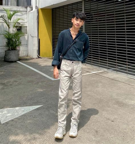 Gayamu Makin Stylis dengan Tips Style Kuliah Pria