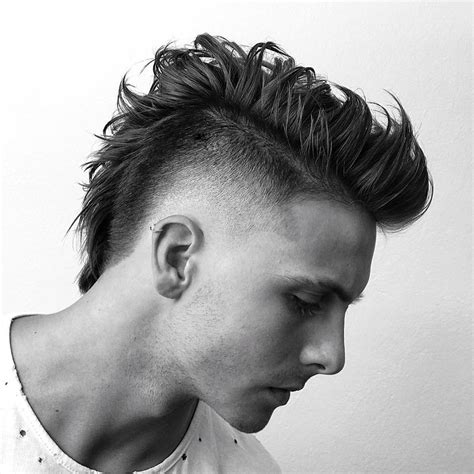Stylish and Edgy: The Short Mohawk Hairstyle