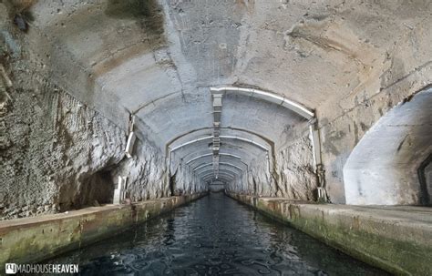 Submarine tunnel