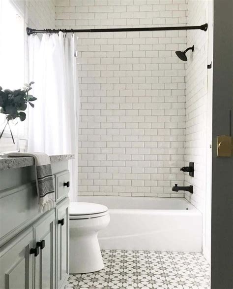 Subway Tile Tub