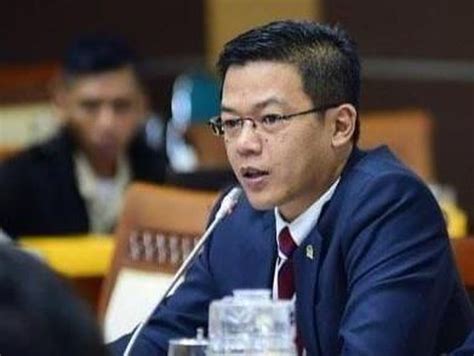 Sugiono orang kepercayaan Prabowo