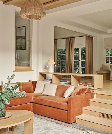 Suken Small Living Room Design