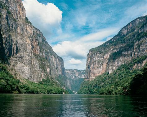 Sumidero Canyon Scale