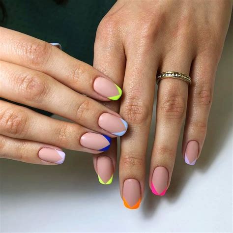 Pin by Barbara Di Giuseppe on nails Neon nails, Nail colors, Manicure