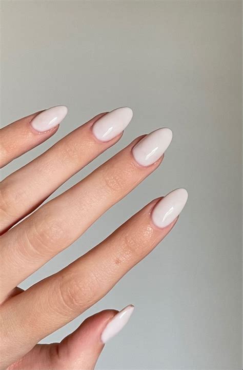 UPDATED 35+ Minimalist Milky White Nails (September 2020)