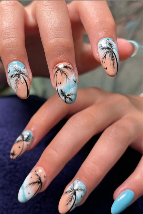 Vacation Beach Gel Nails Beach nail designs, Nail designs glitter