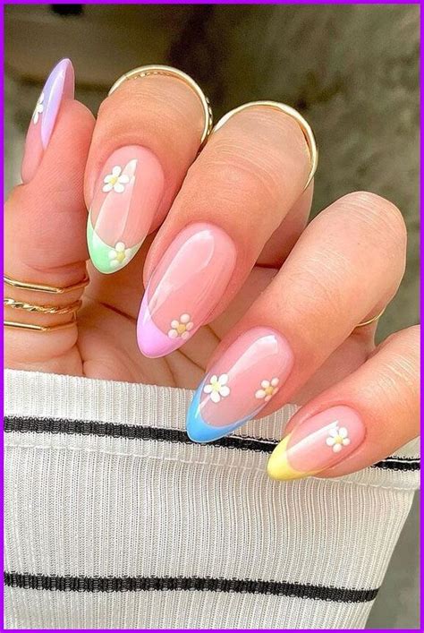 Summer Nails With Flowers: A Fresh And Beautiful Look
