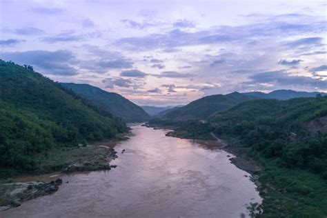 bagaimana peranan sungai mekong bagi negara laos kamboja vietnam jelaskan