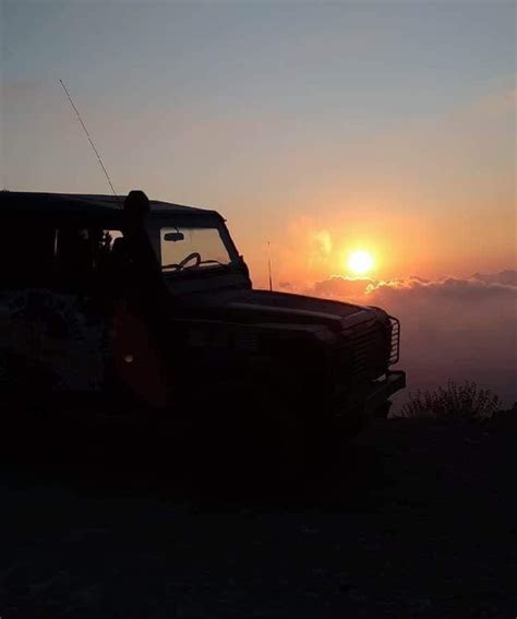 Sunset Jeep Safari