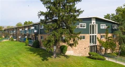Sunset Lake Apartments