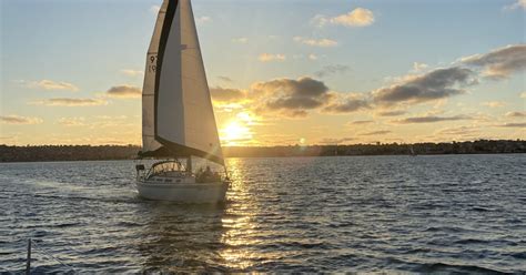 Sunset Sailing Tips