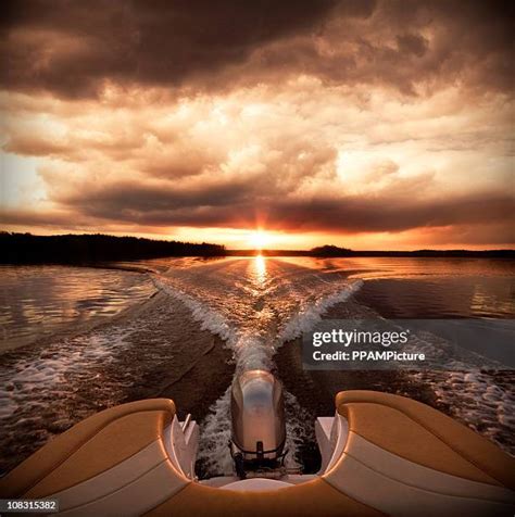 Sunset Speedboat