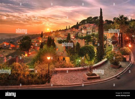 Sunset over Les Mees