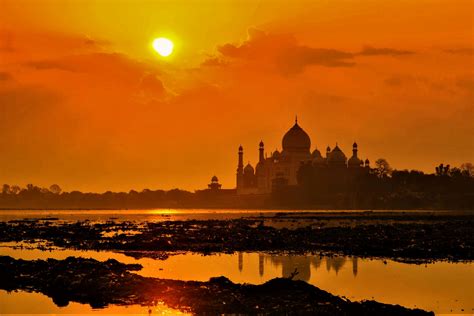 Sunset over Taj Mahal