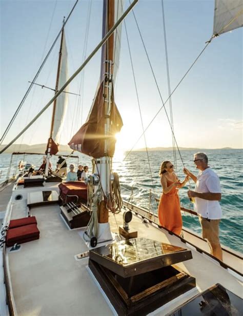 Sunset sailing experience