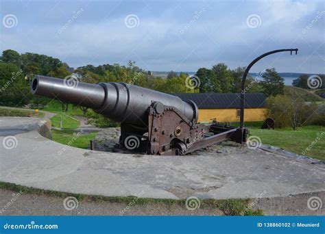 Suomenlinna Cannon