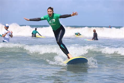 Surf lesson preparation