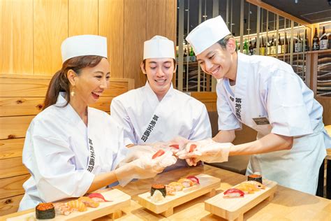 Sushi Making Class Setting