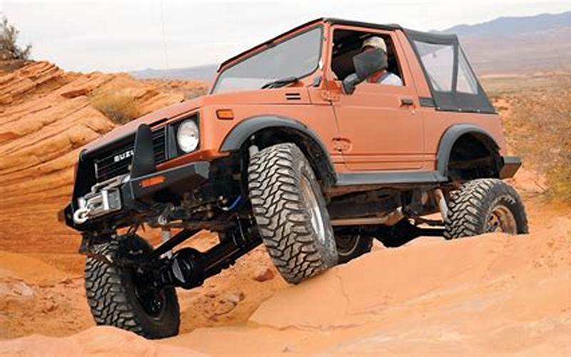 Suzuki Samurai Off Road