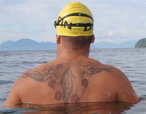swimming tattoo Татуировки, Пловцы, Эскиз тату