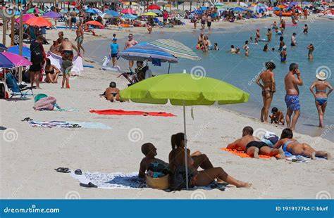 Swimming and Sunbathing