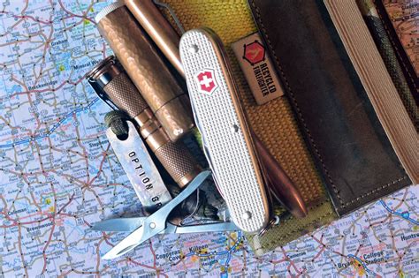 Swiss Army Knife Edc