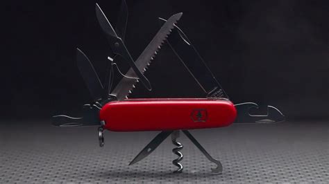 Swiss Army Knife Huntsman Review
