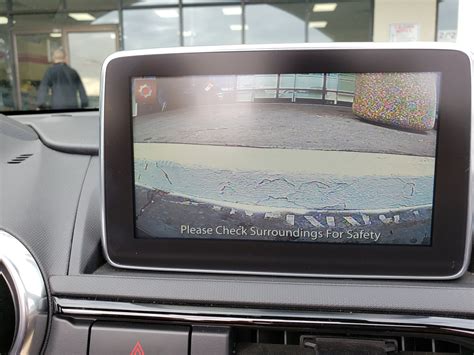 Switch to the Front/Rear Camera