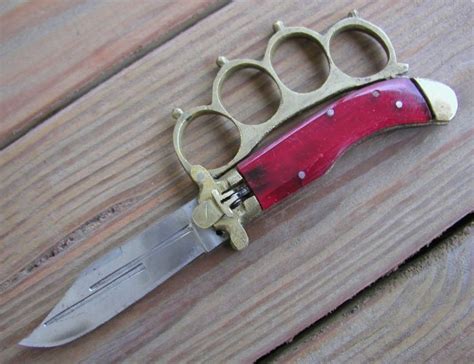 Switchblade Knife Pathfinder