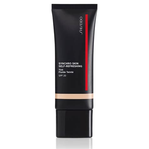 Revolutionize Your Beauty Routine with Synchro Skin's Self-Refreshing Tint - Flawless Skin All Day Long!