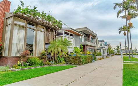 Savor the Charm of Coastal Living: Discover Synchrony Properties Long Beach