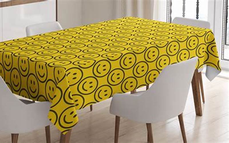 Table Cloth Emoji