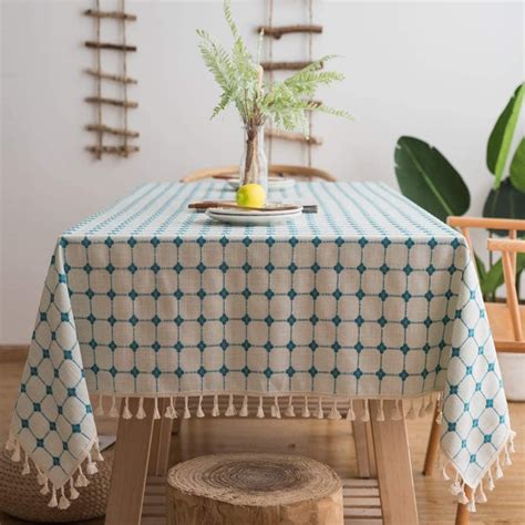 Tablecloths for everyday use