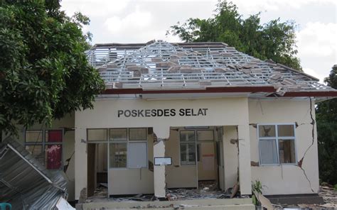 desain rumah tahan gempa di lombok