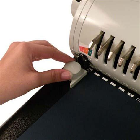 Taking a Look at the Akiles OffiBind Plastic Comb Binding Machine