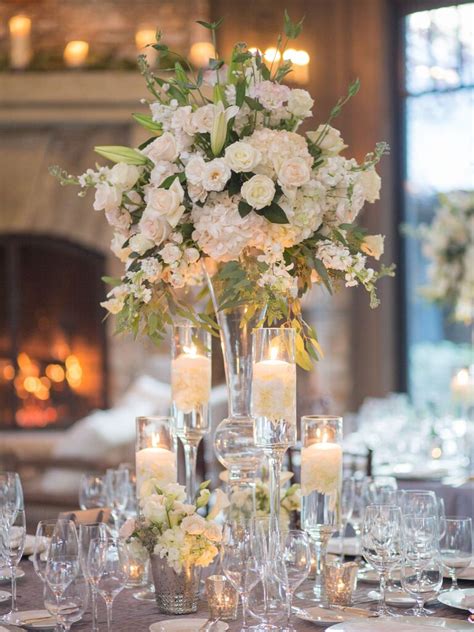 10 Gorgeous Tall Wedding Centerpieces Ideas for Your Big Day