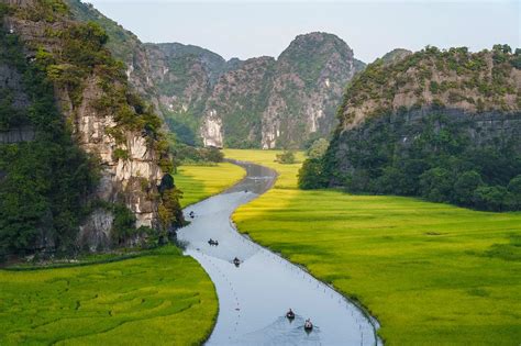 Tam Coc River