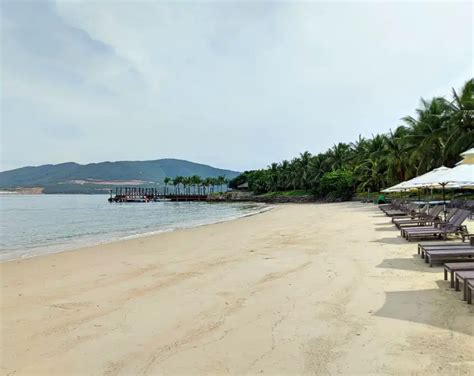 Tam Island beach