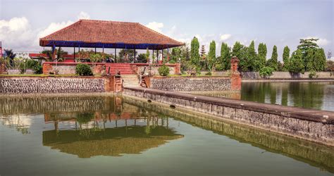 Taman Mayura Lombok