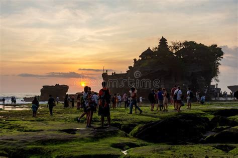 Tanah Lot Crowds