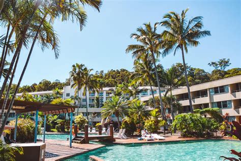 Tangalooma Shuttle Review: Brisbane CBD to Holt St Wharf