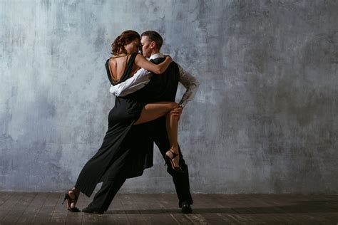 Tango Dancing