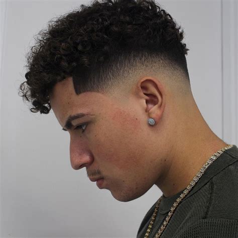 Taper Haircut Curly