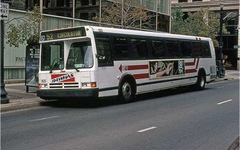 Tarc Express Bus