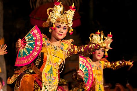 Tari sebagai bahasa teater Bali