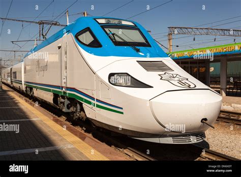 Tashkent to Samarkand train