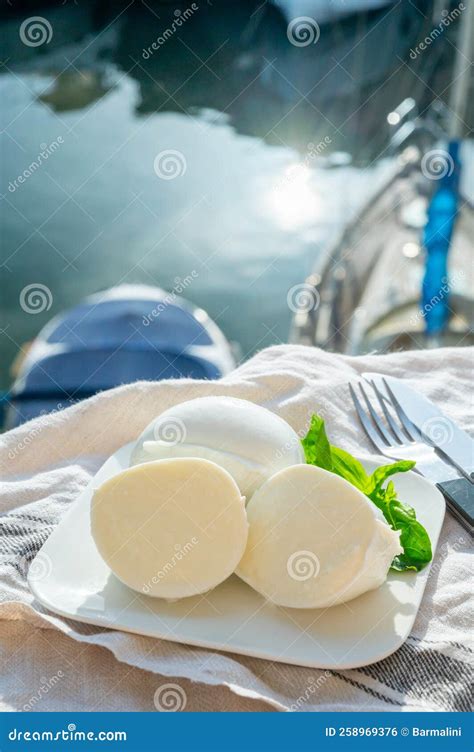 Tasting Mozzarella