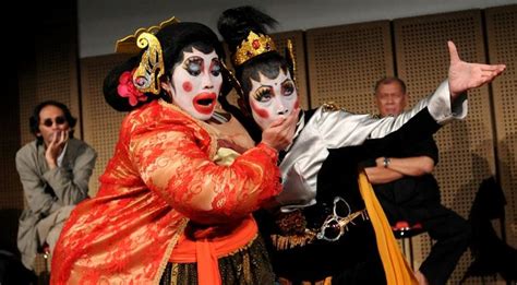 Tata Rias Teater: Keindahan Seni di Balik Panggung